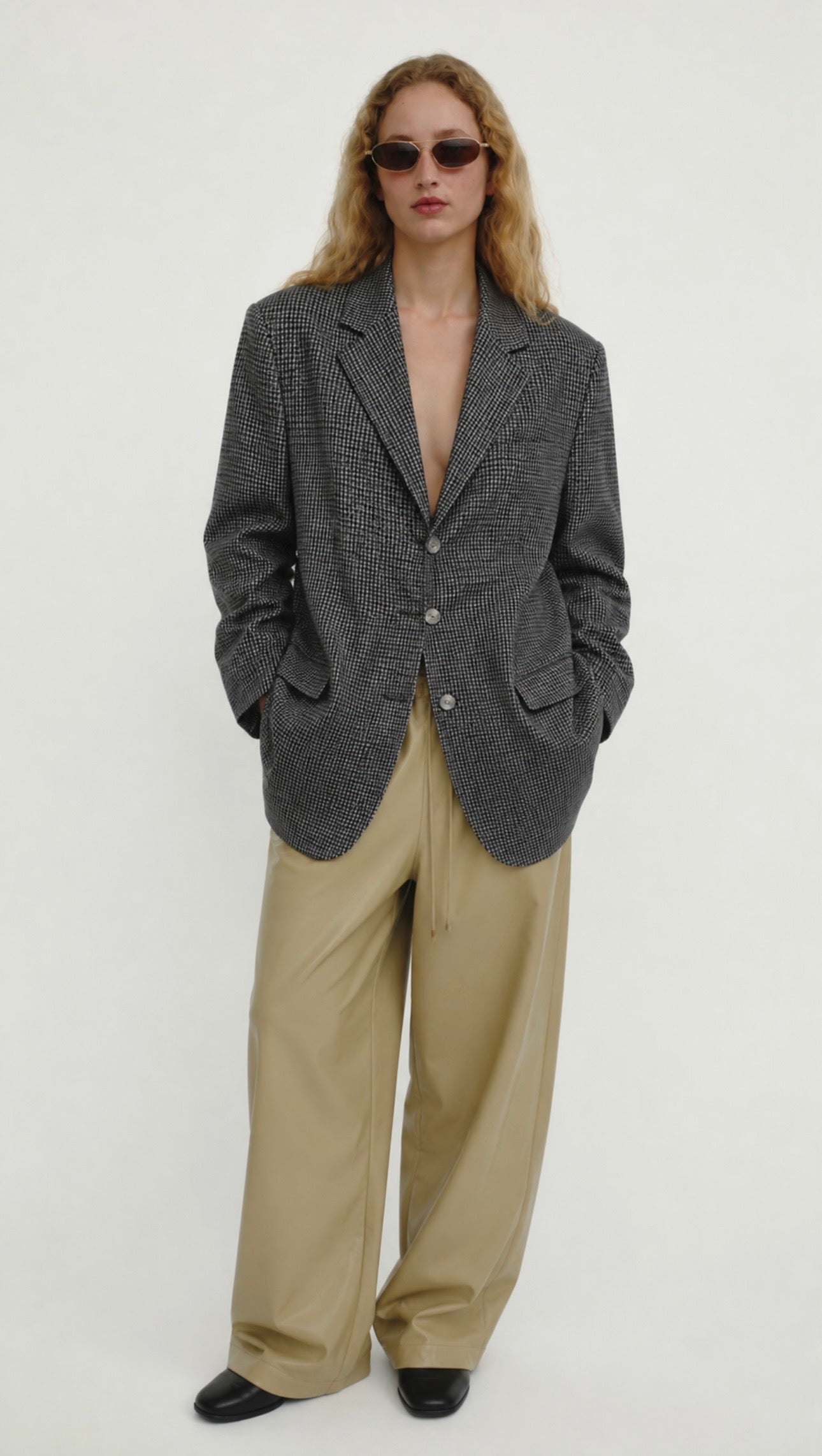 Blazer pied de poule en laine boutons dorsal argenté taille 40/42 no 9